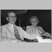 Leo&AnneBell.jpg